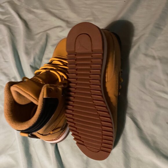 Original Puma leather shoes - Picture 4 of 10